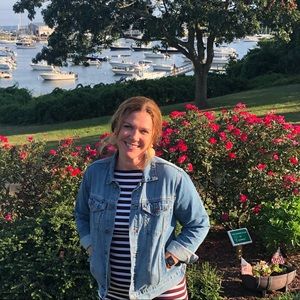 Meet your Posher, Tara